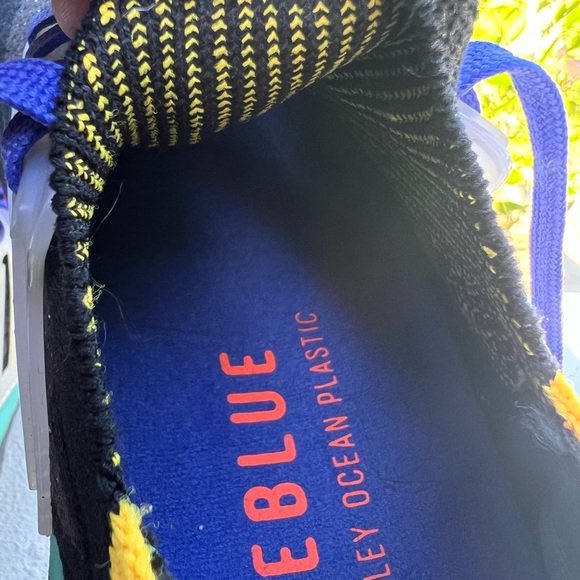 Adidas Black and Blue Athletic Shoes Ultraboost 21 running shoes size 4 Women's - Picture 10 of 12